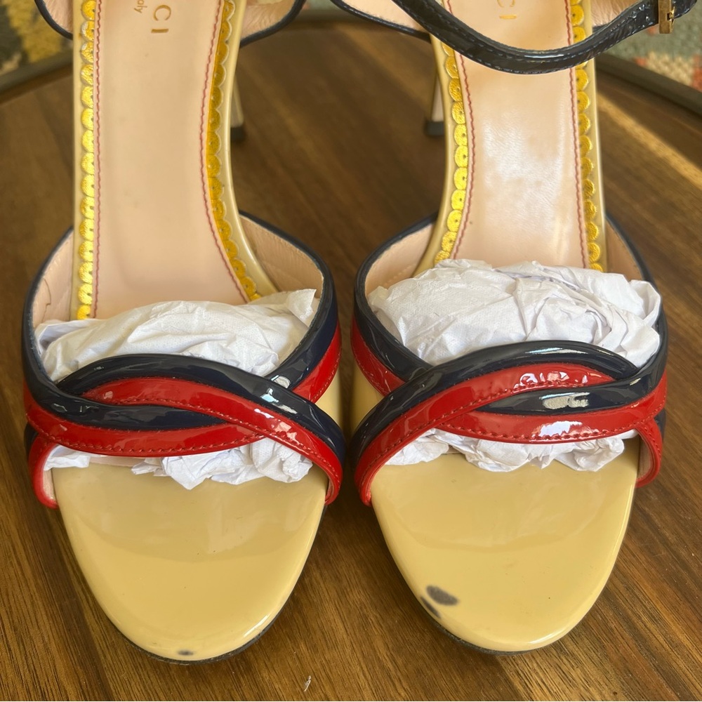 GUCCI Red/Navy Twisted Strap Ankle Strap Heels EU37 US7 - Picture 5 of 14